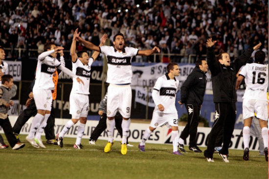 Olimpia arrancar como local las semifinales de la Copa Libertadores frente a Independiente Santa Fe.