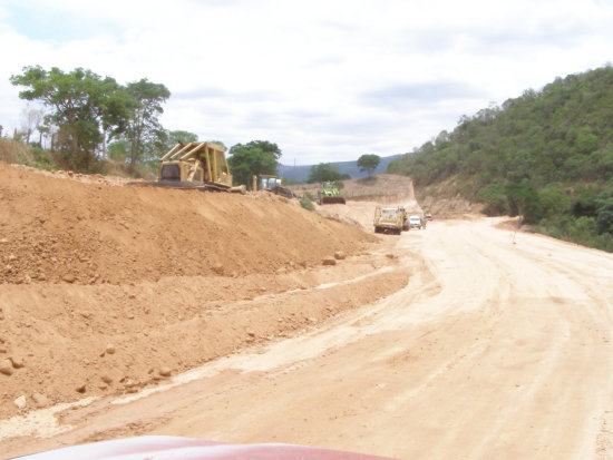 TRANSITABLE. El mantenimiento del camino estar a cargo de dos empresas.