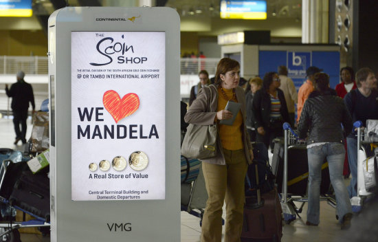 DELICADO. Mandela hospitalizado.
