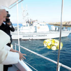 MENSAJE. Francisco en Lampedusa.