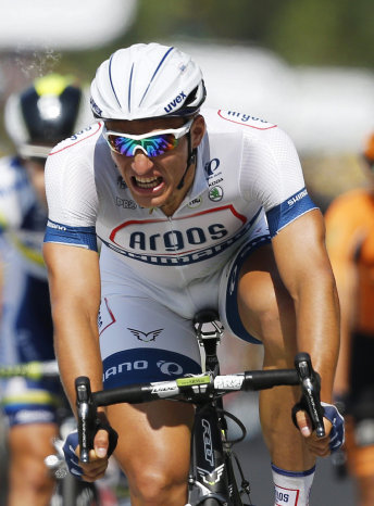 El pedalista alemn Marcel Kittel gan el sprint en la etapa de ayer del Tour de Francia.