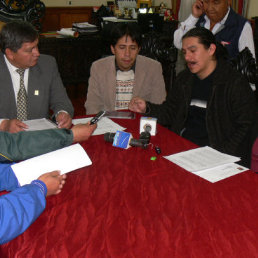 LANZAMIENTO. Autoridades y gestores presentan el evento a los medios.