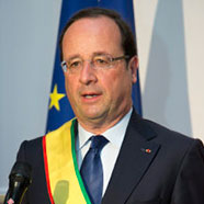 INDIGNADO. Franois Hollande.