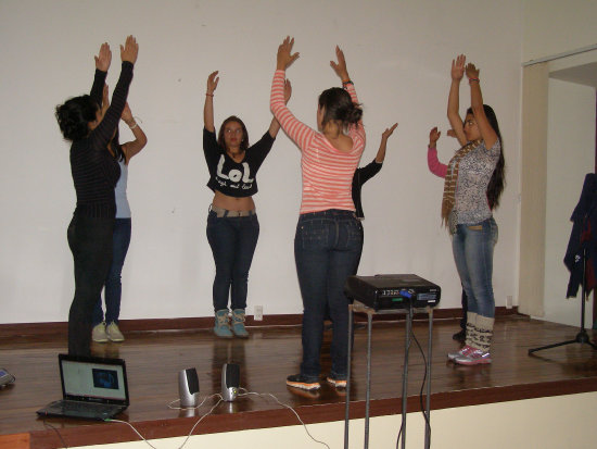 TALLER. El curso de danza rabe en ambientes del MUSEF.