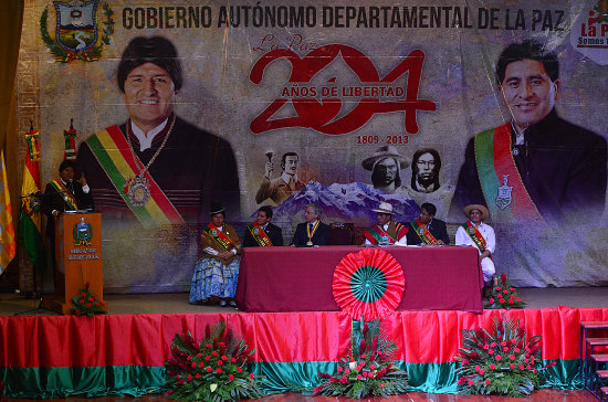 CELEBRACIN. Evo participa de la Sesin de Honor de la Asamblea de La Paz.