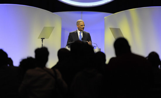 VIOLENCIA. Eric Holder habl sobre los conflictos raciales y las leyes sobre la violencia.