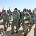 ENTRENAMIENTO. La Fuerza Area realiz ayer un ejercicio marcial en Potos.