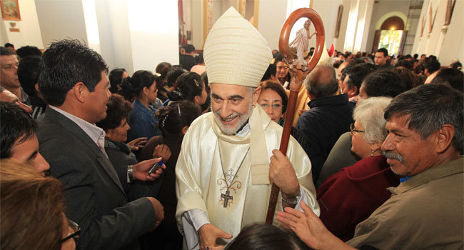 Postura. Monseor Sergio Gualberti hizo conocer ayer la posicin de la Iglesia Catlica.