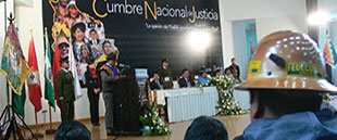 Cumbre Judicial examina realidad y, entre crticas, busca un impulso