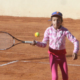 La tenista Yara Rendn en el inicio del Campeonato Departamental.