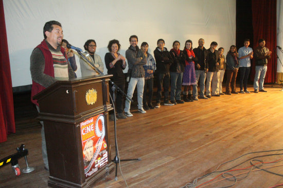 CLAUSURA. Tras una semana de proyecciones de pelculas, anoche se realiz el acto de clausura del Festival de Cine de Derechos Humanos.