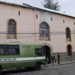 HACINAMIENTO. Crcel San Pedro.