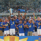 Los jugadores de la seleccin norteamericana celebran el ttulo de la Copa de Oro de la Concacaf conseguida ayer.