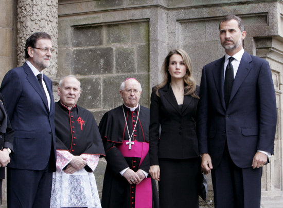 CONGOJA. Los funerales por las vctimas del siniestro en Galicia.