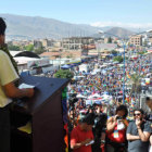 MULTITUDINARIA. El presidente Evo Morales, durante la clausura de la Cumbre Antiimperialista, desarrollada en Cochabamba.