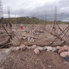 OBRA. Un consorcio de empresas construye la primera fase del campo ferial en Lajastambo.