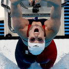 La nadadora de Estados Unidos, Missy Franklin, durante la prueba de 100 metros espalda y en la premiacin.