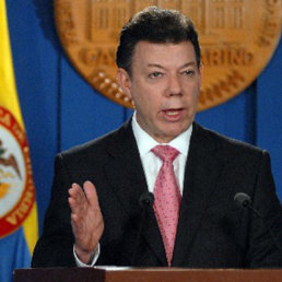 DISCURSO. Santos durante su mensaje.