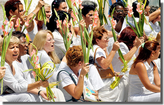 DISIDENTES. Las Damas de Blanco piden detener las permanentes agresiones.