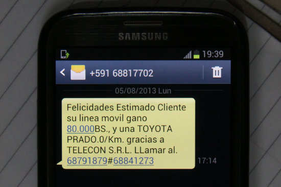 MENSAJES. Estafadores envan SMS a celulares para sonsacar dinero.