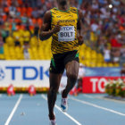 El jamaicano Usain Bolt avanz a las finales en la modalidad de 100 metros planos.