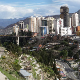 Resultados. La poblacin de la ciudad de La Paz disminuy con relacin al censo de 2001.