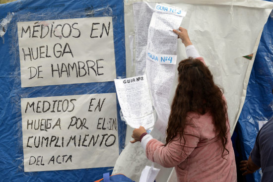 CONVENIO. Los mdicos peruanos mantuvieron una huelga por casi un mes.