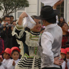 FOLCLORE. Elenco del Estudio de Danza Amparo Silva interpreta la cueca.