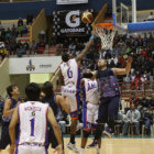 Amistad-Blacmar disput varias veces la Liga Superior del Baloncesto.