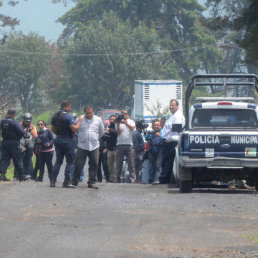 VIOLENCIA. Los cuerpos encontrados podran ser de los desaparecidos el 26 de mayo en un bar de la zona.