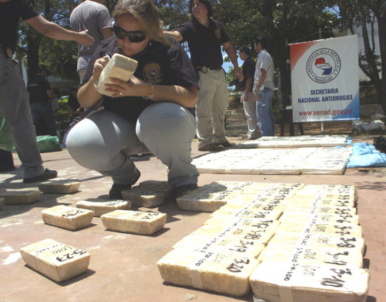 OPERATIVO. La Polica paraguaya seala que es el mayor cargamento de su historia.