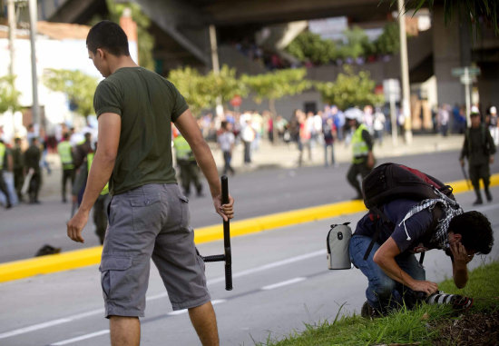 PROTESTA. La huelga del sector agrario en Colombia dej importantes prdidas y provoc enfrentamientos en las ciudades