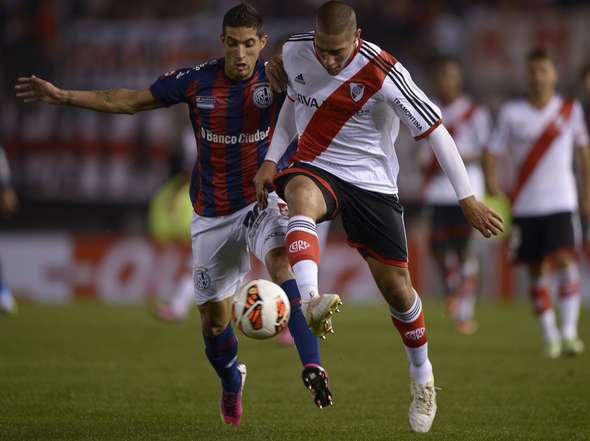 Un pasaje del partido jugado anoche.