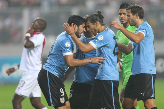 La celebracin de los jugadores uruguayos, en Per.