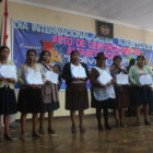 RECONOCIMIENTO. Autoridades entregaron certificados a las personas que participaron del programa 