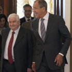 CONFERENCIA. Sergui Lavrov junto al ministro sirio de Asuntos Exteriores, Wallid Muallem.