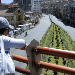 MEDIDAS. La ciudad de La Paz se apresta a vivir una jornada de paro cvico apoyada por juntas vecinales, pero rechazada por el Gobierno.