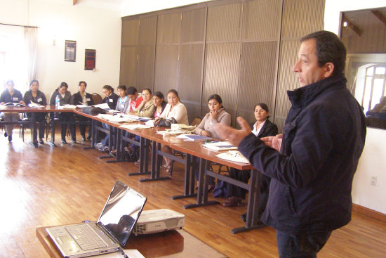 ANUNCIO. Se hizo en el taller de capacitacin a profesionales de salud.