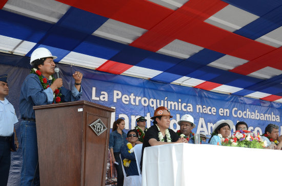 INAUGURACIN. El acto de inicio de obras en la regin cochabambina de Bulo Bulo.