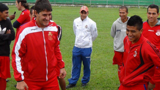 Fernando Tet Quiroz asume oficialmente desde ayer.