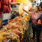 AGIO. El precio del kilo de pollo se increment sustancialmente en Sucre y otras ciudades.