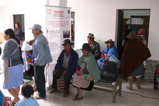 Limitada. Atencin a adultos mayores.