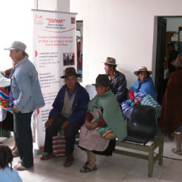 Limitada. Atencin a adultos mayores.