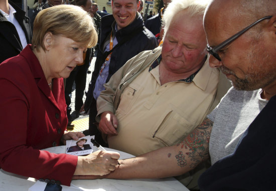 CAMPAA. Merkel en busca de votos.