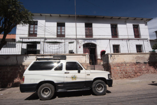 HACINAMIENTO. La crcel San Roque en Sucre tiene cerca de 400 reclusos.