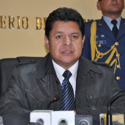 MINISTRO. Rubn Saavedra.