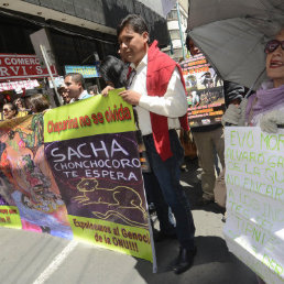 CONMEMORACIN. Activistas se movilizaron ayer, en la ciudad de La Paz.