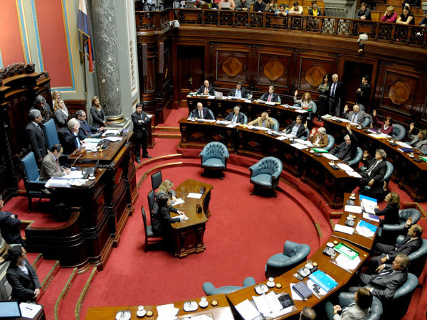 DEBATE. La adhesin de Bolivia al MERCOSUR est en manos del Legislativo uruguayo.