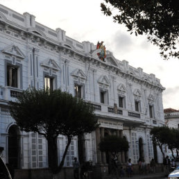 DESCONTENTO. Los aliados de Torres le pidieron cambios en su entorno para mejorar la gestin.