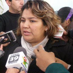 EN LA MIRA. Arminda Herrera.